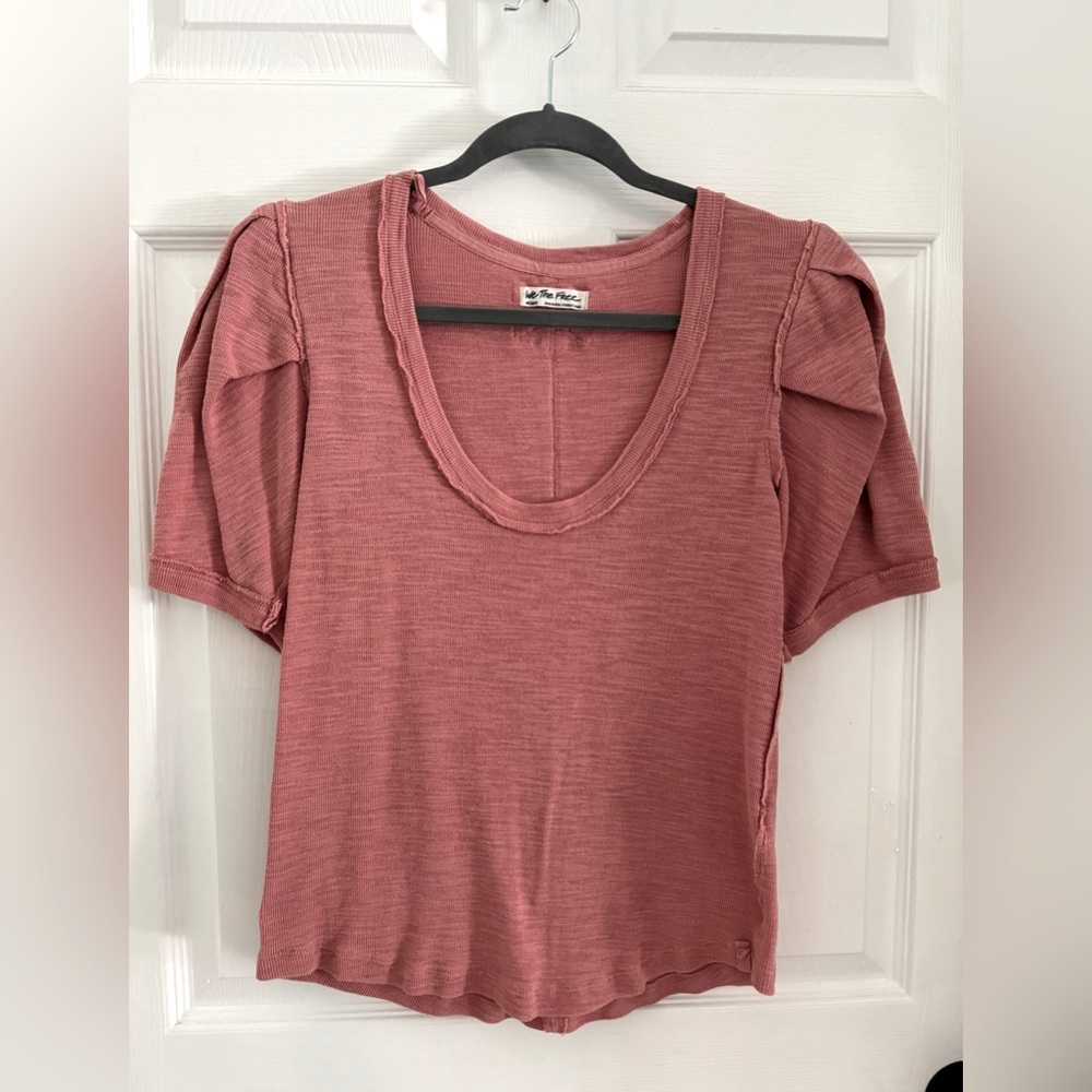 We The Free pink ribbed top